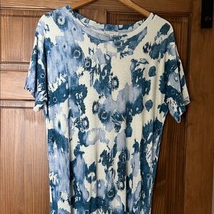 Summer maxi dress. Misplaced string belt because I never used it.